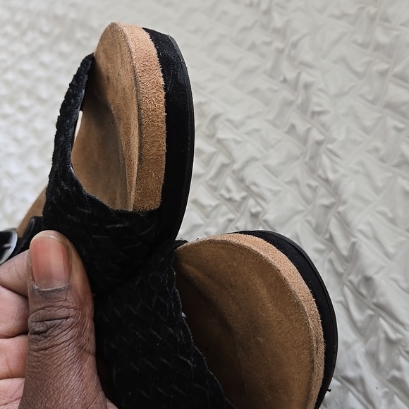 Lucky Brand Kenette Black and Tan Wedge Sandals Summer Shoes - Picture 5 of 11